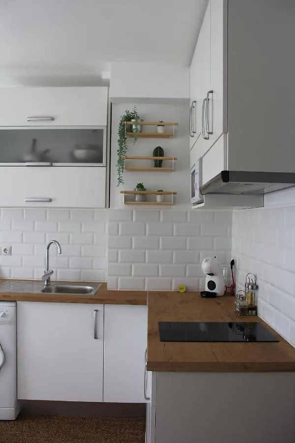 Beautiful Brand New 2 Bedroom Flat With Terrace Málaga España