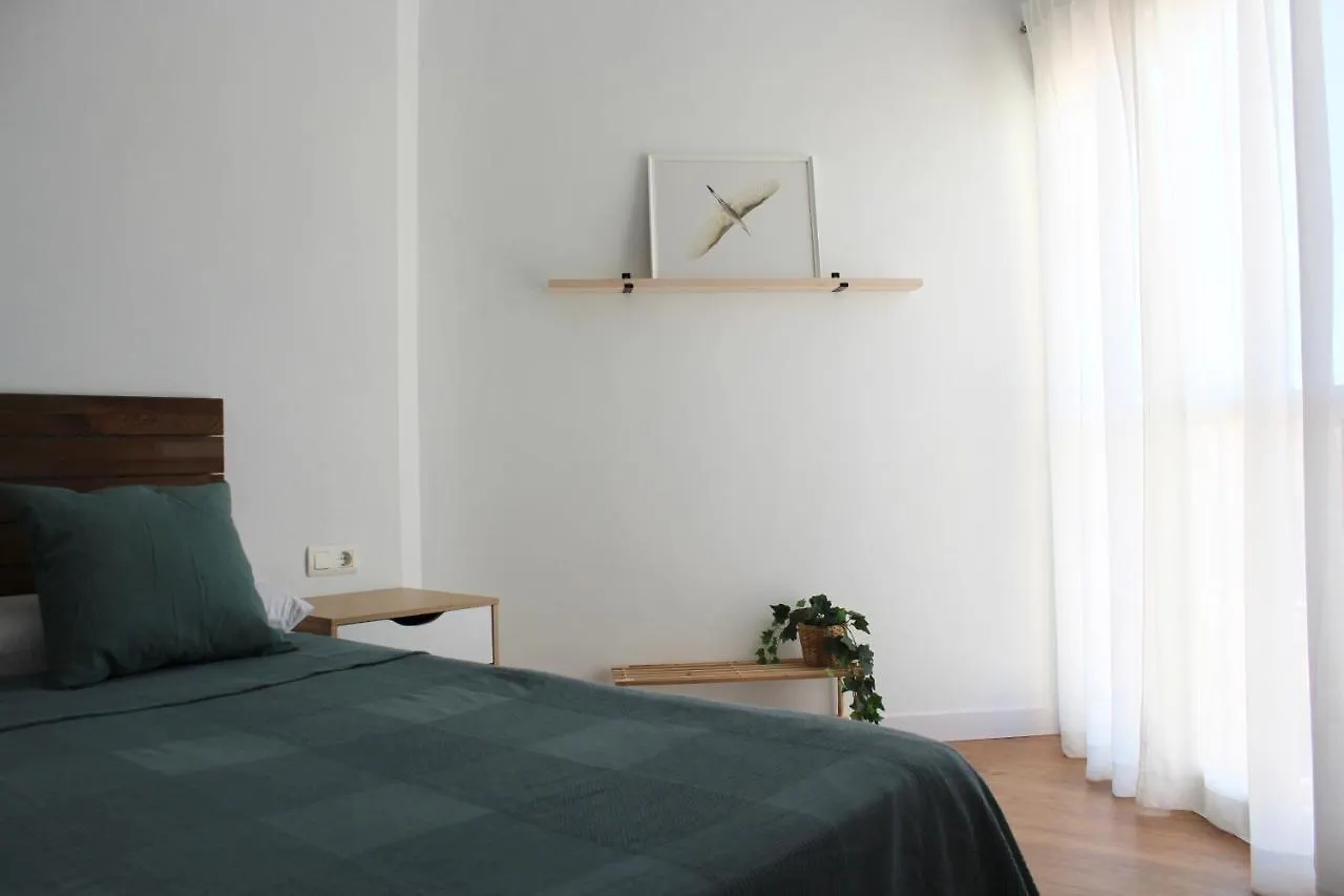 Beautiful Brand New 2 Bedroom Flat With Terrace Malaga Apartment
